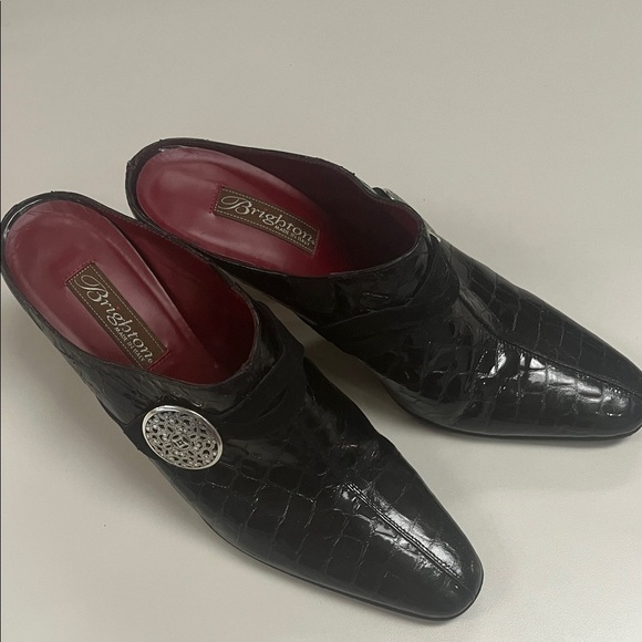 Brighton Black Patent Leather Mules with Silver Medallion Romeo size 9.5 M - Picture 2 of 10